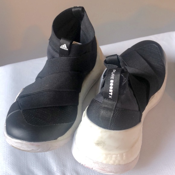 Adidas Pure Boost X black slip-on sneaker, size US6 - Picture 3 of 5